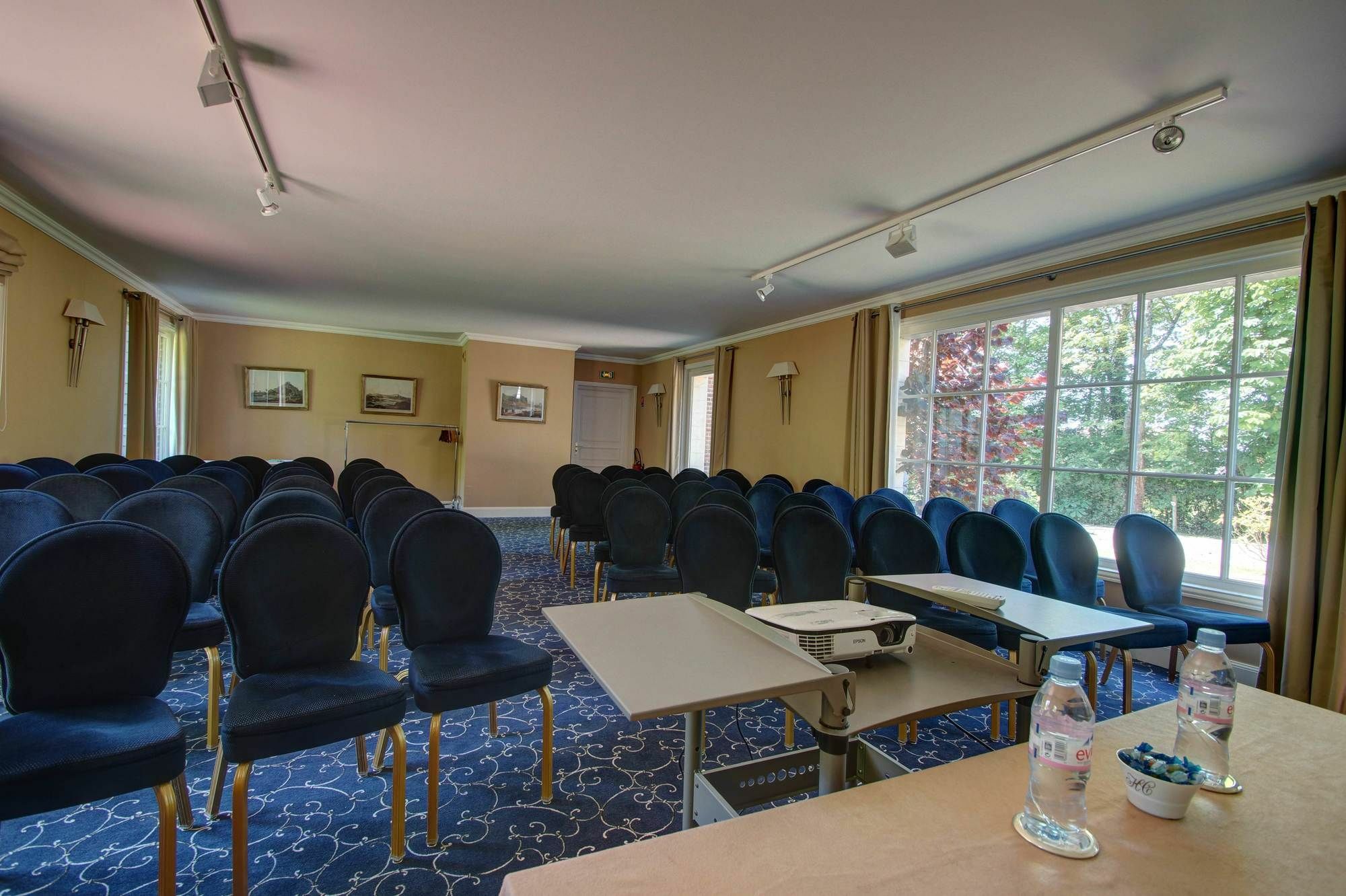 Hotel Chateau Clery Hesdin-lʼAbbé المظهر الخارجي الصورة